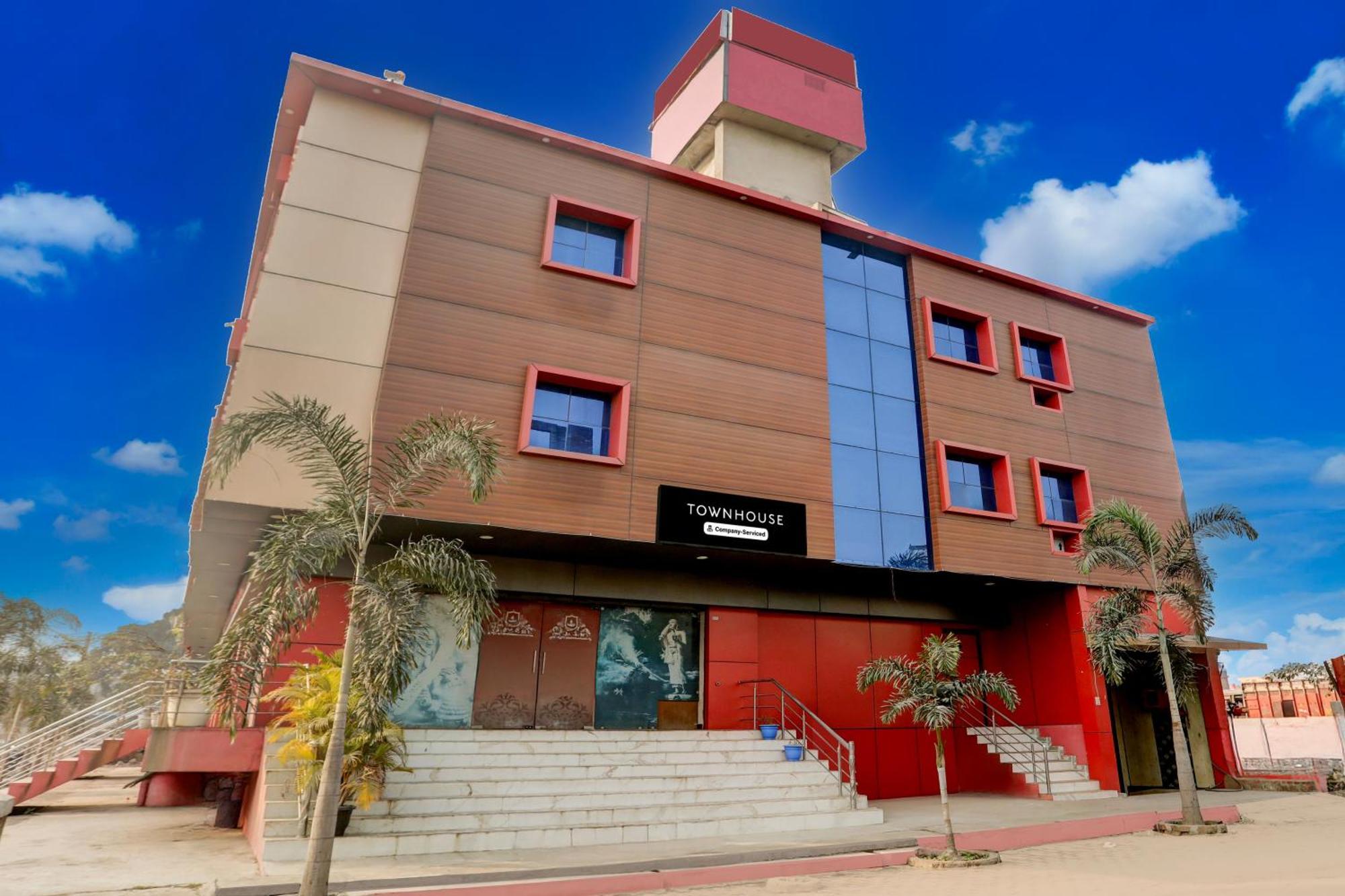 Super Townhouse Gida Near Rto Office Hotel Gorakhpur Exterior foto