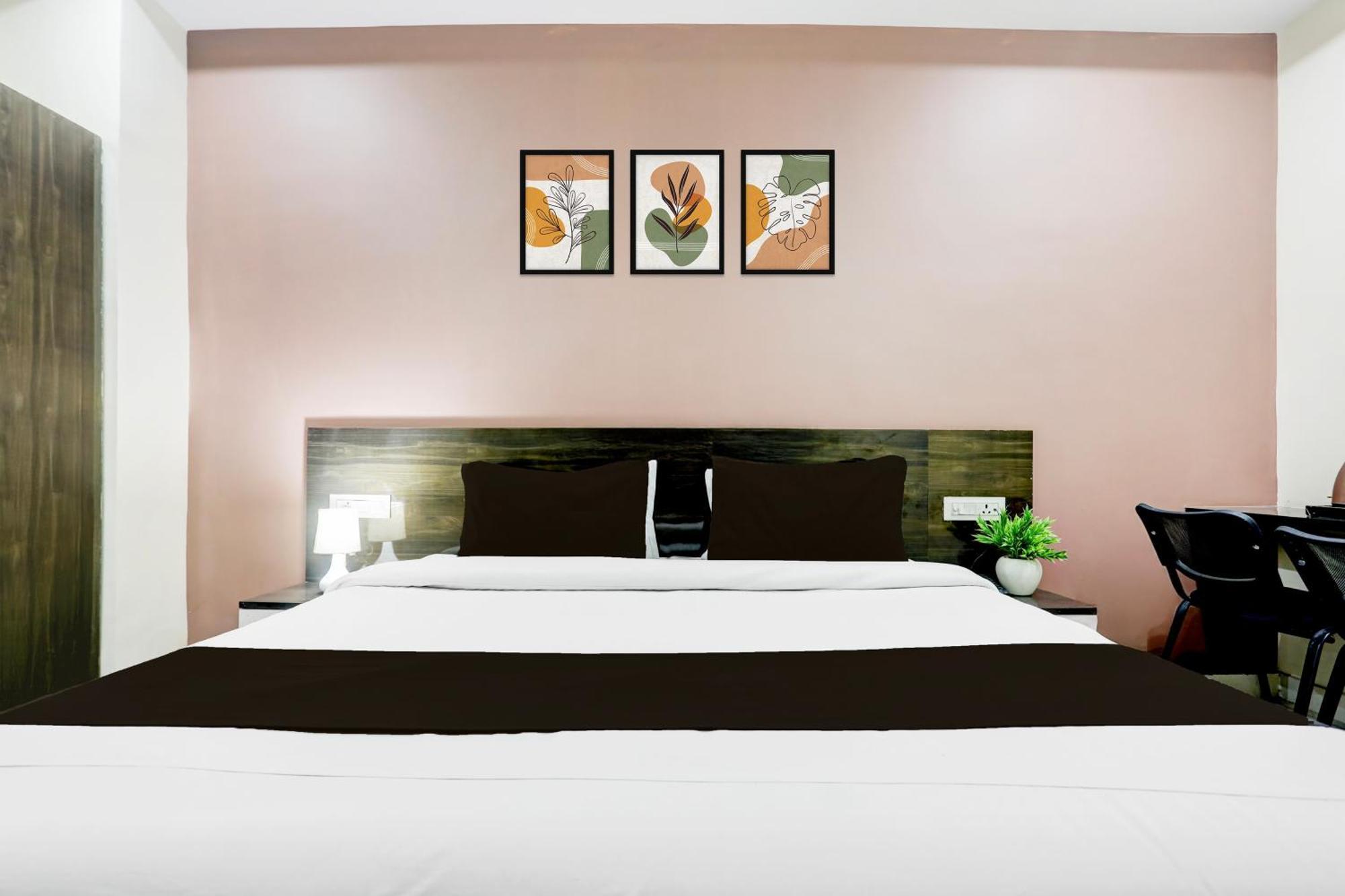 Super Townhouse Gida Near Rto Office Hotel Gorakhpur Exterior foto